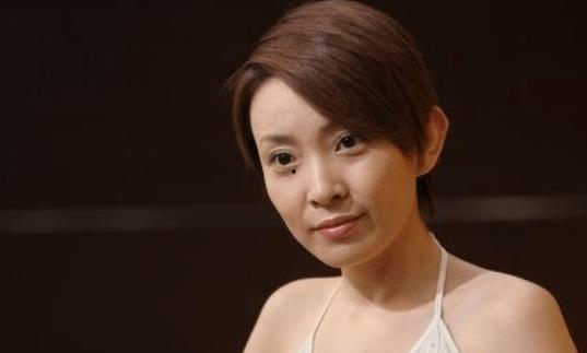 陈佳佳吃瓜爸爸视频,揭秘亲子互动新潮流