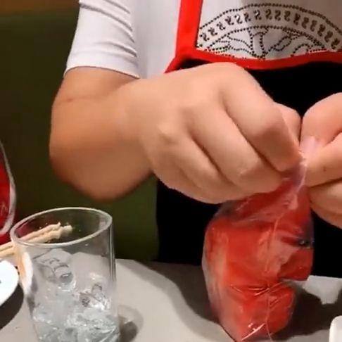 吃瓜视频在线观看海底捞,吃瓜视频带你在线体验