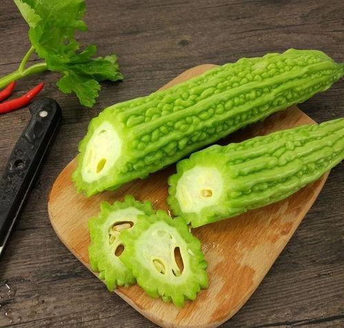 韩国人吃黄心瓜视频,黄心瓜的独特风味之旅